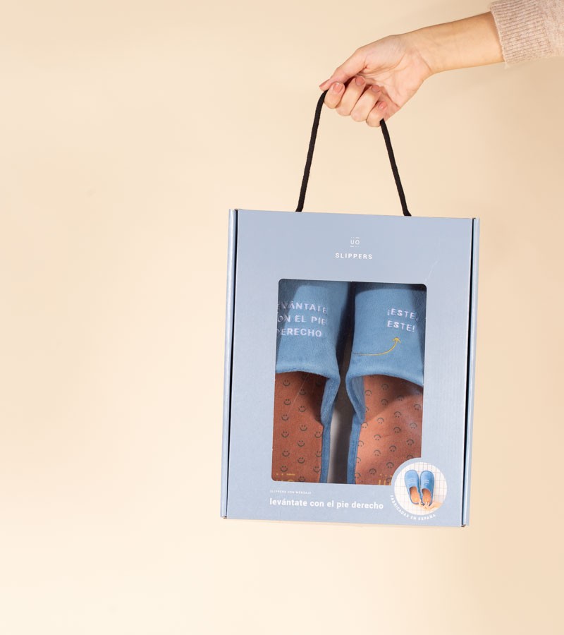 Zapatillas "Levántate Pie derecho" Smiley