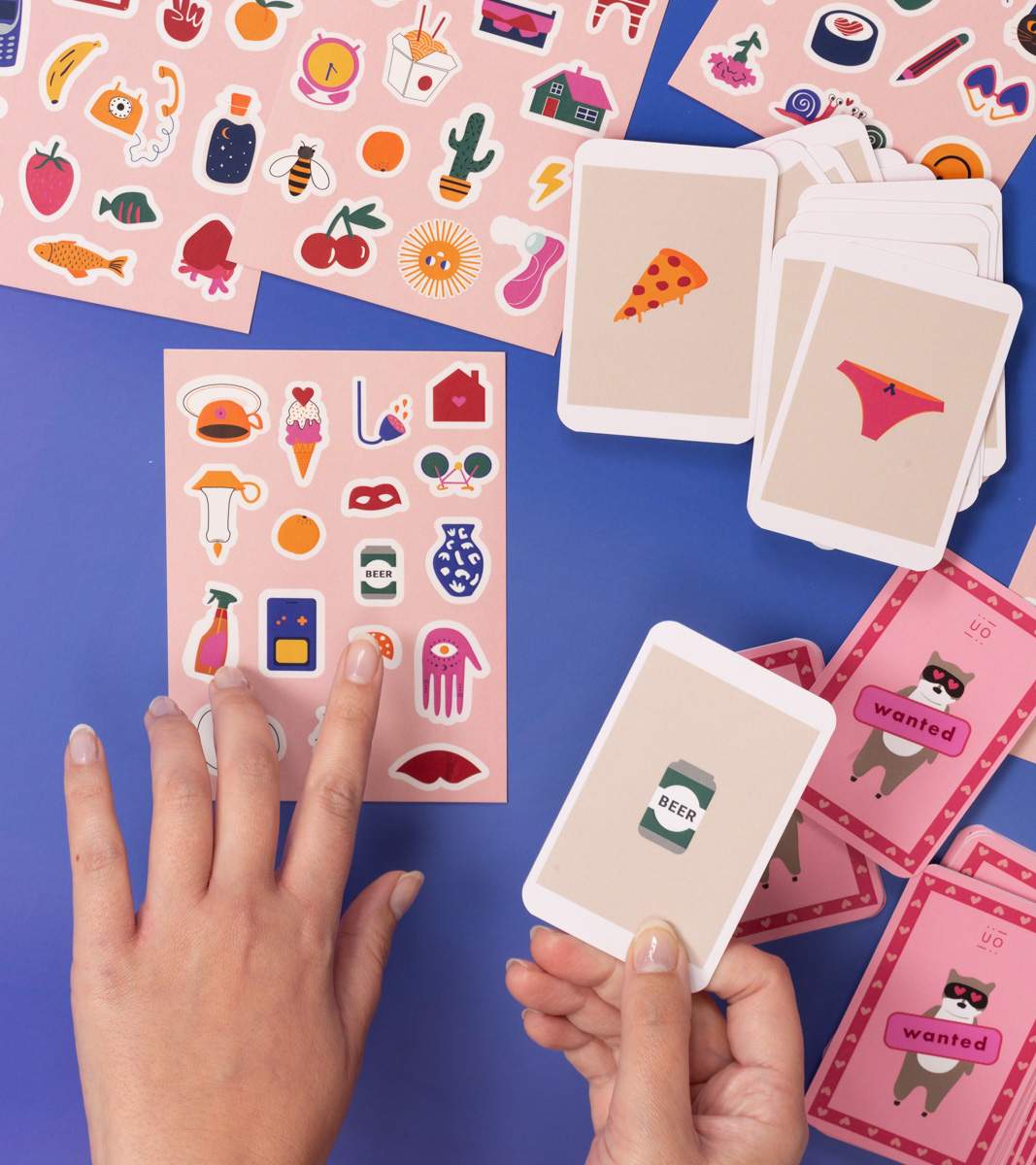 Juego de cartas para parejas "¡Al ladrón!"