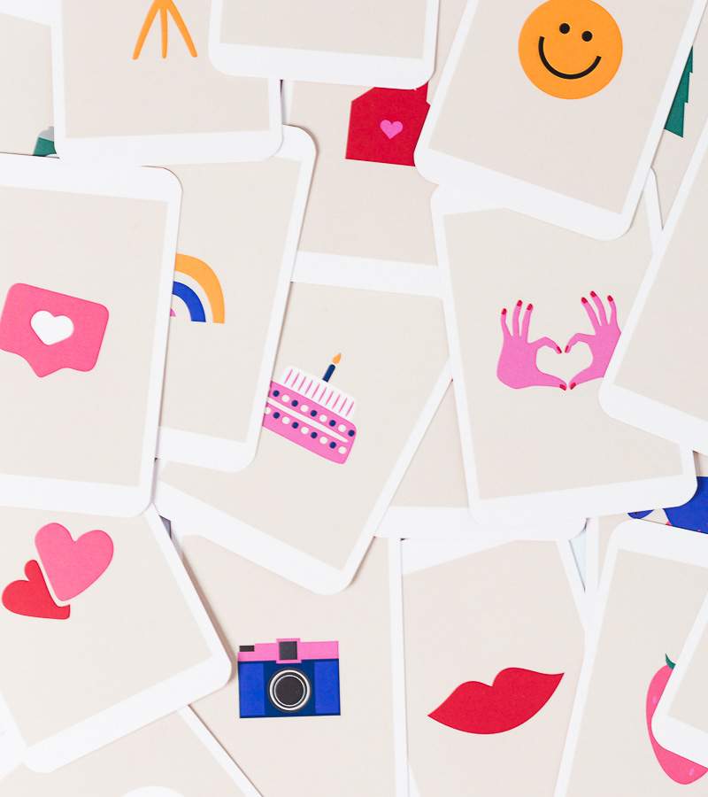 Juego de cartas para parejas "¡Al ladrón!"