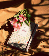 Pack "VIDA" de Agenda Día Página 2024 + Papelería