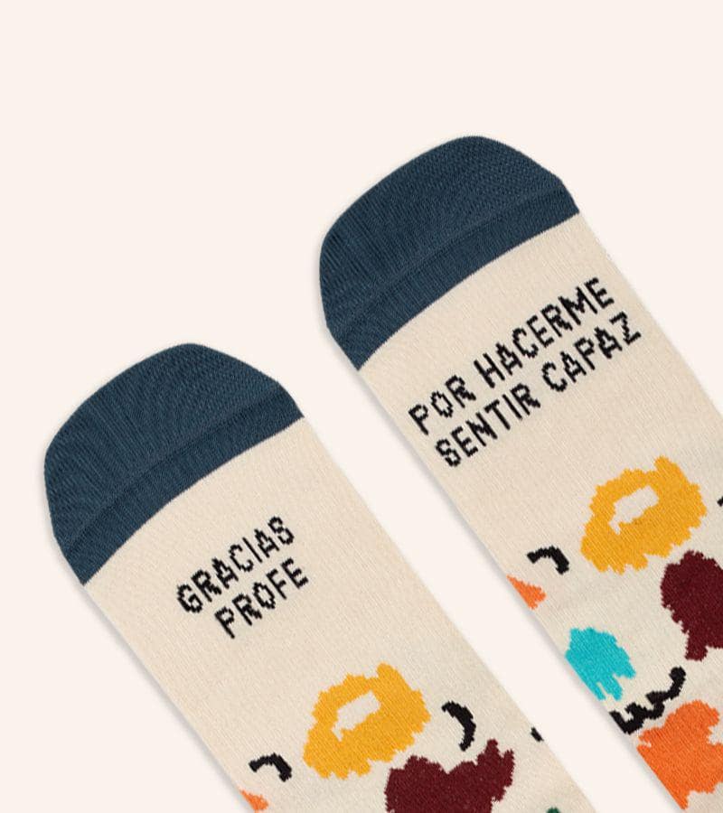 Kit Taza + calcetines "Gracias profe, por hacerme sentir capaz"