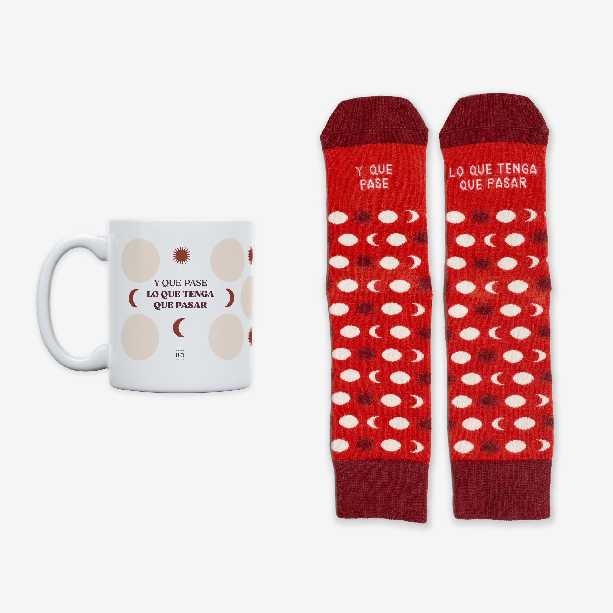 Kit Taza + Calcetines "Y que pase lo que tenga que pasar" Karma