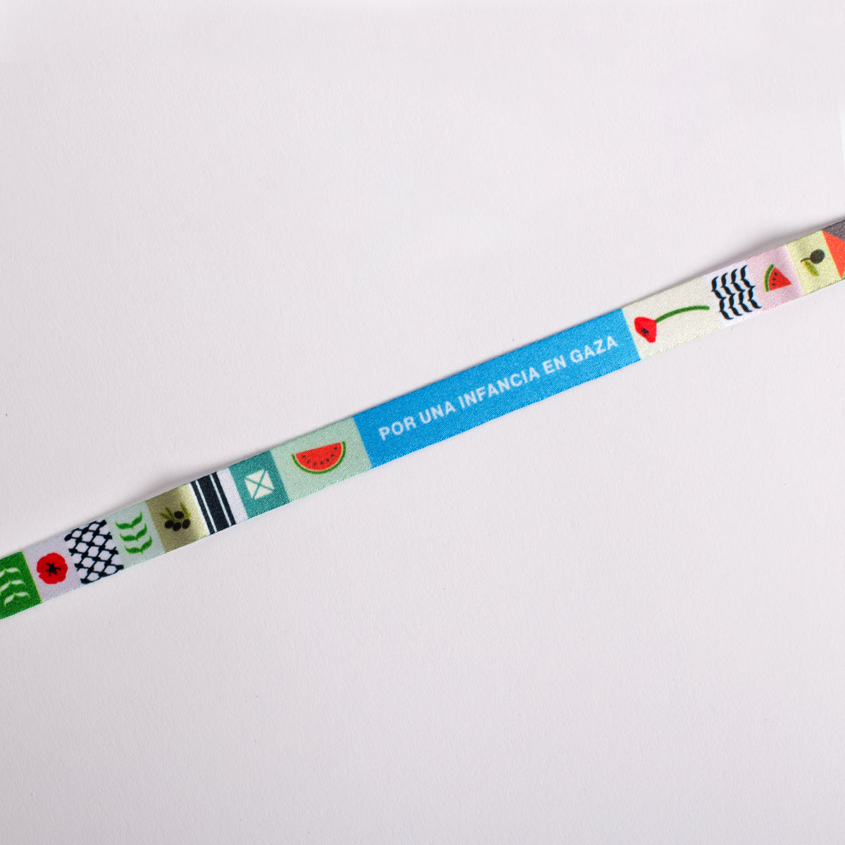 Pulsera de tela "Por una infancia en Gaza"
