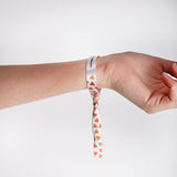 Pulsera de tela "Ser humano, ser solidario"