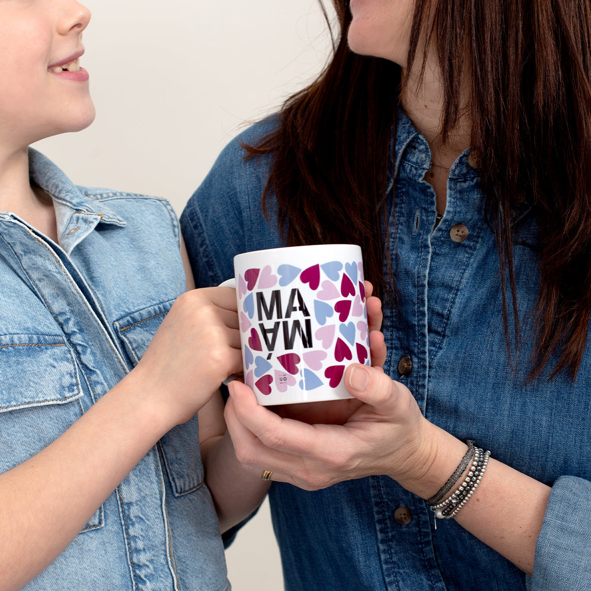 Kit Taza + Calcetines "Mamá te queremos infinito"