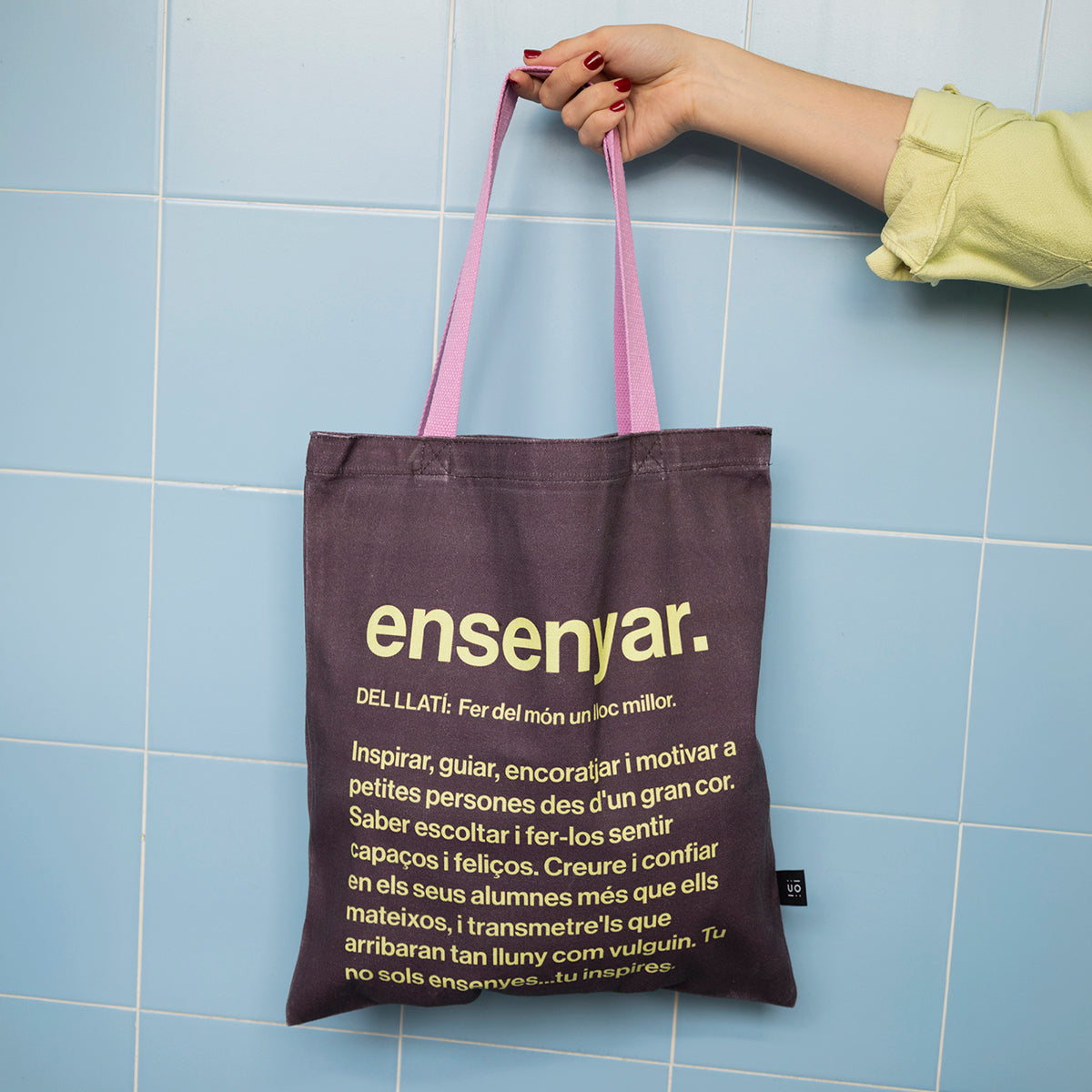 Tote "Ensenyar. Definició"
