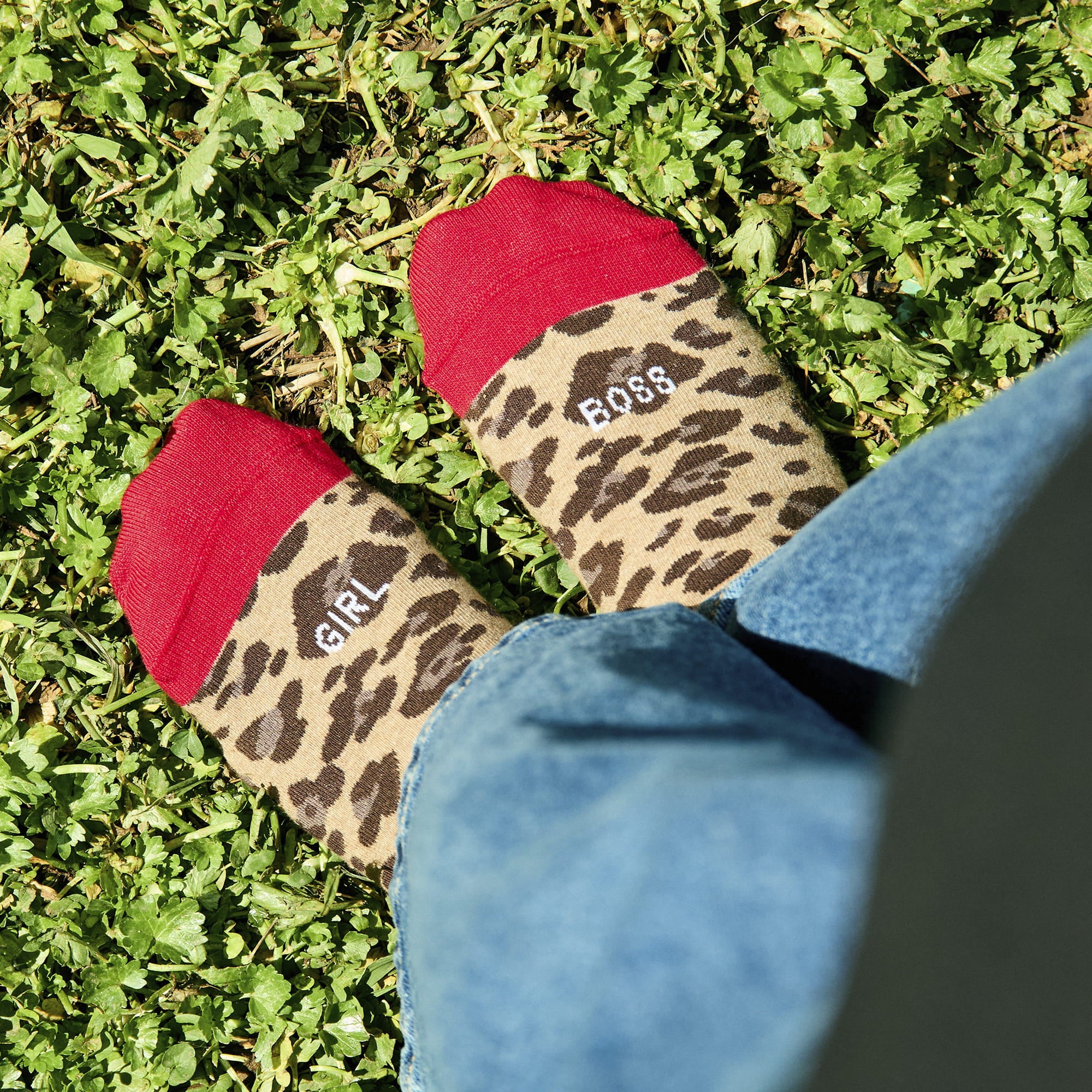 Kit Taza + Calcetines "Girl boss"