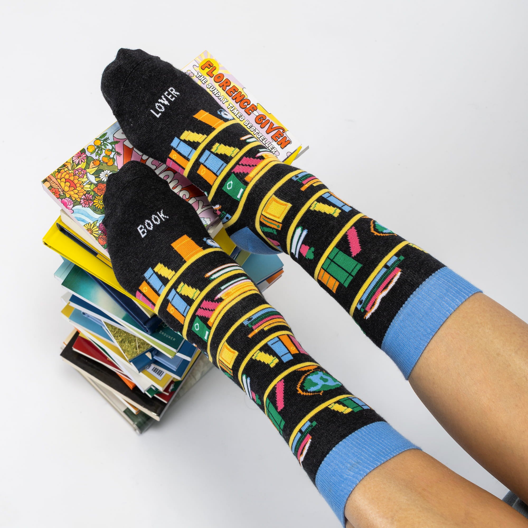 Kit Taza + Calcetines "Book Lover"