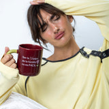 Taza Top "Ser la guapa de la familia no es fácil"