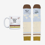 Kit Taza + Calcetines "Ante la duda, viaja"