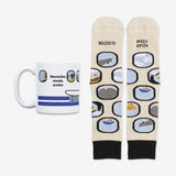 Kit Taza + Calcetines "Necesito modo avión"