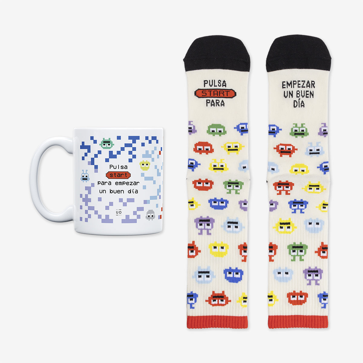 Kit Taza + Calcetines "Pulsa Start para empezar un buen día"