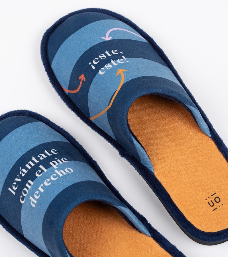 Zapatillas "Levántate con el pie derecho"